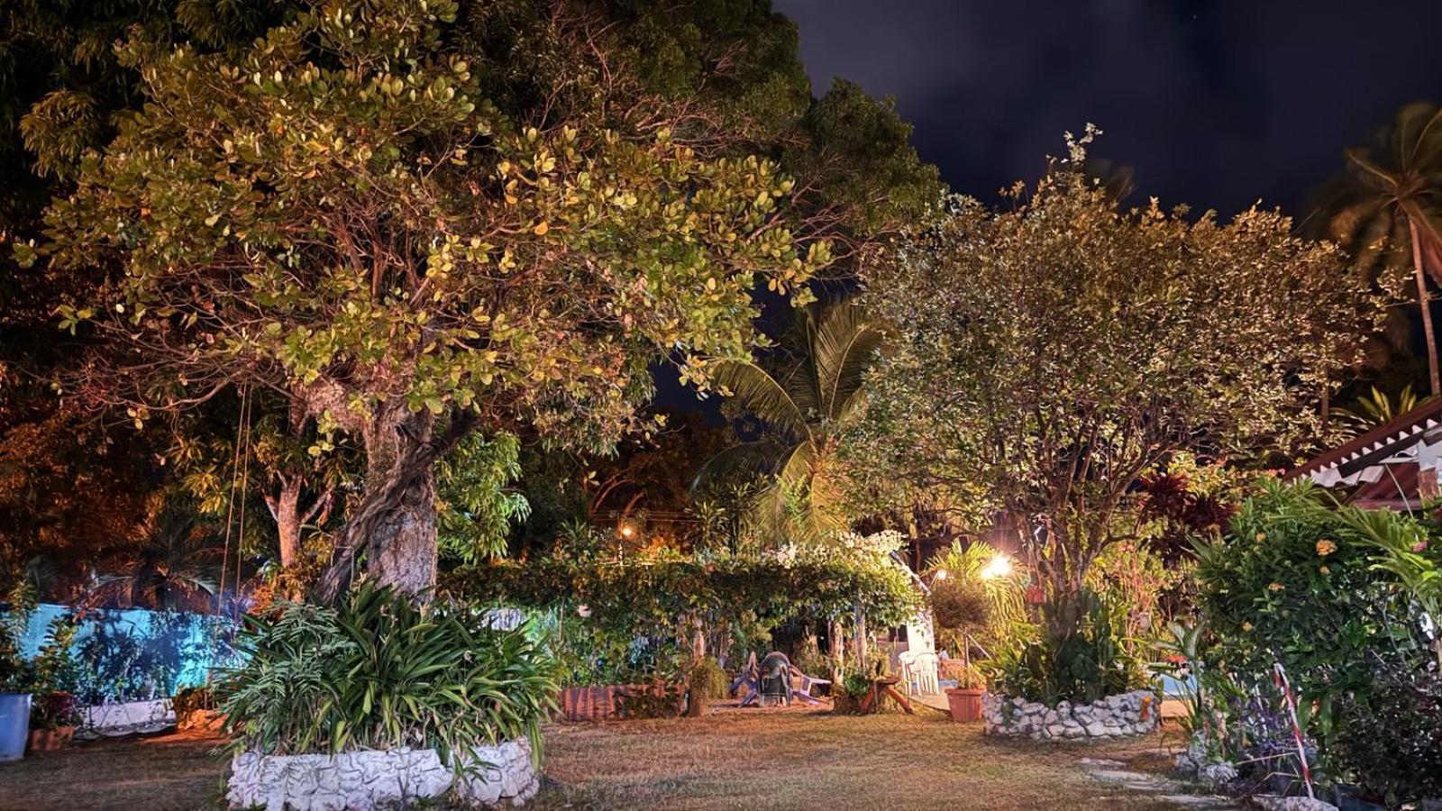 Casa Jardin Nueva Gorgona Hotel Exterior photo